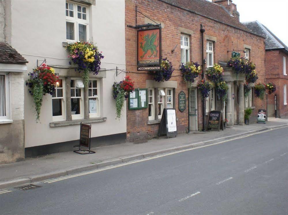 The Green Dragon Market Lavington Exterior foto